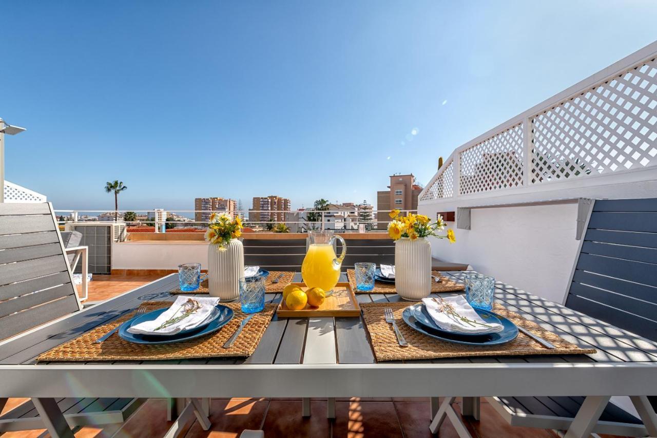 Lola Playa Puerto Marina Apartment Benalmádena Exterior photo