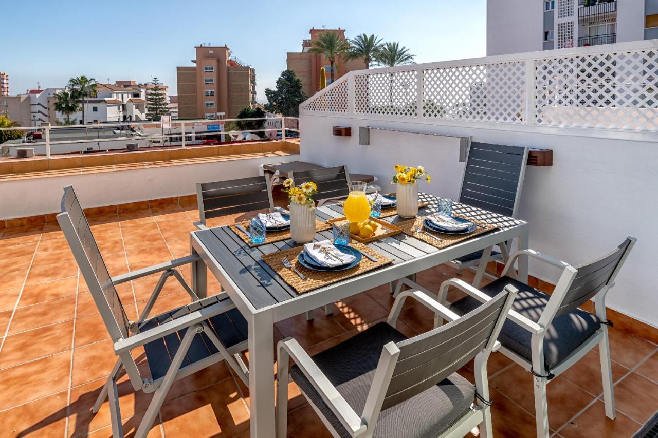Lola Playa Puerto Marina Apartment Benalmádena Exterior photo